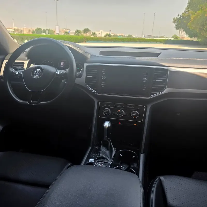 Volkswagen Teramont 3.6 V6 AT 4Motion (249 hp) - 13