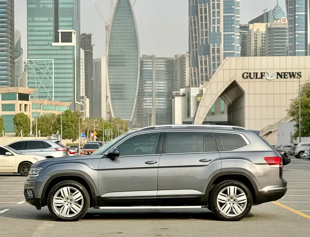 Volkswagen Teramont 3.6 V6 AT 4Motion (249 hp) - 4