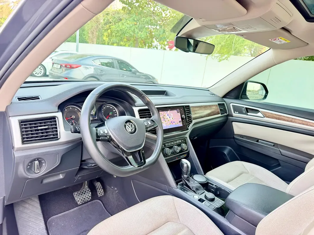 Volkswagen Teramont 3.6 V6 AT 4Motion (249 hp) - 9