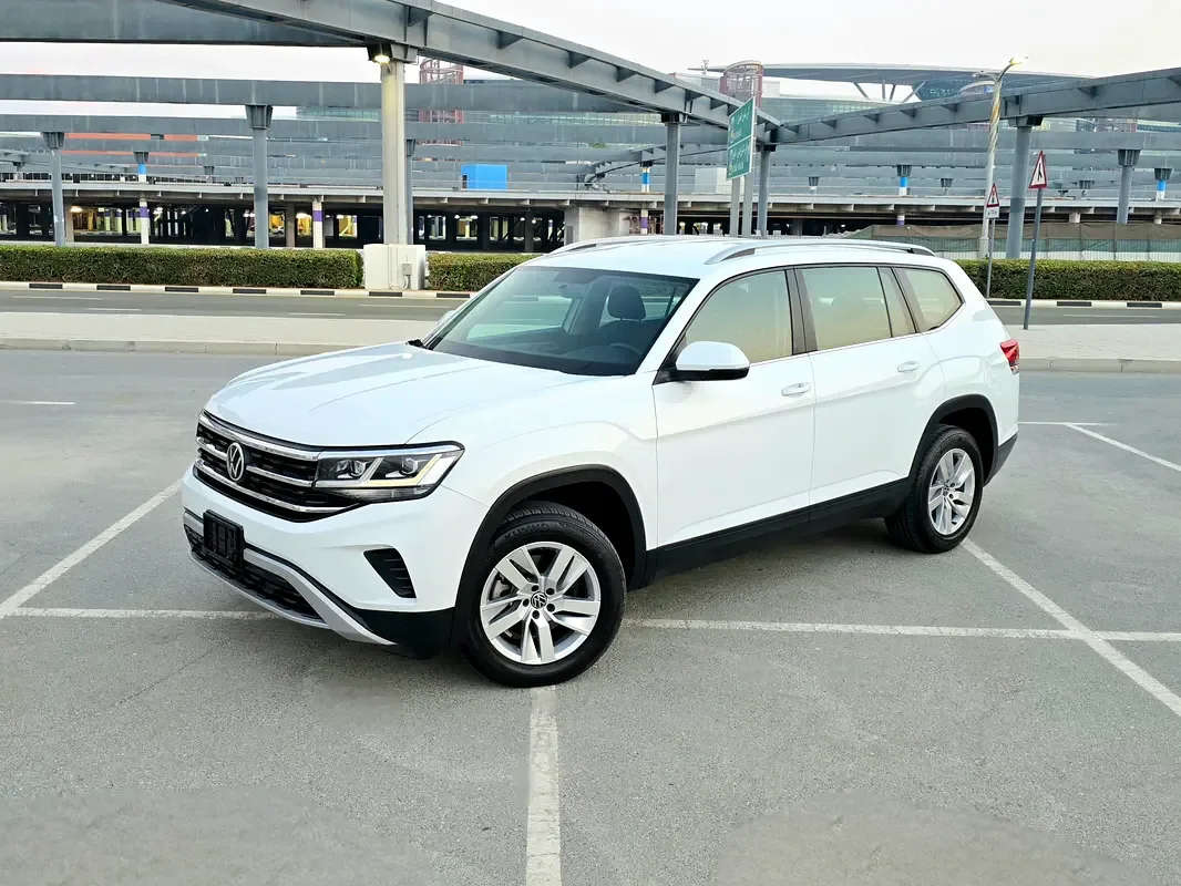 Volkswagen Teramont 3.6 V6 AT 4Motion (249 hp) - 3