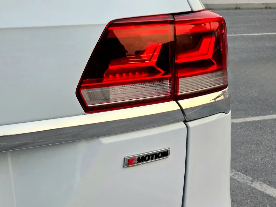 Volkswagen Teramont 3.6 V6 AT 4Motion (249 hp) - 6