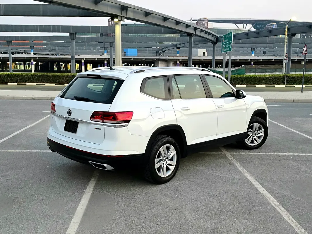 Volkswagen Teramont 3.6 V6 AT 4Motion (249 hp) - 4