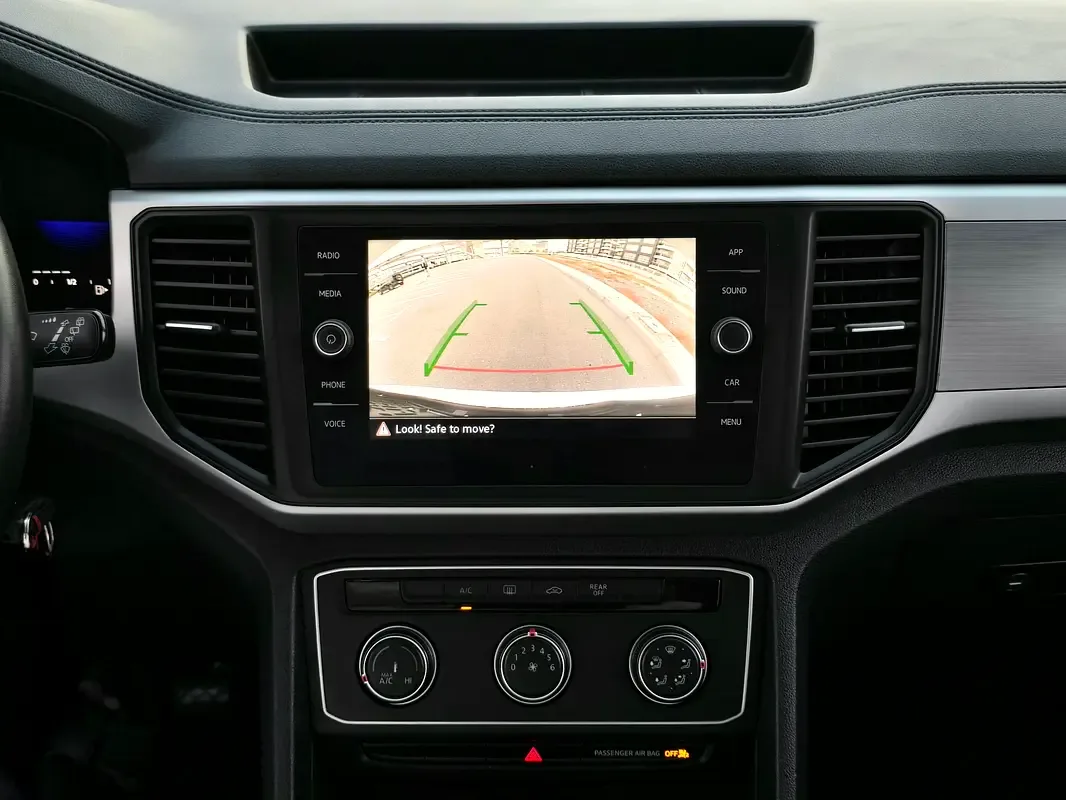 Volkswagen Teramont 3.6 V6 AT 4Motion (249 hp) - 16