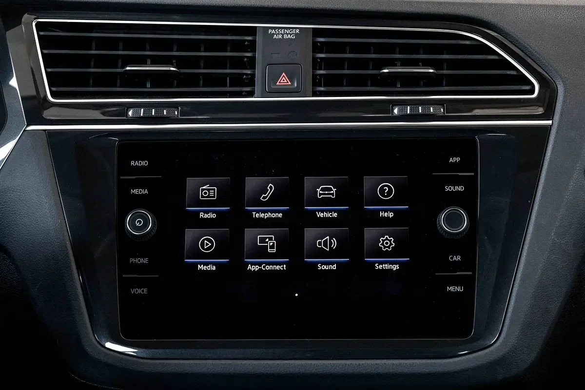 Volkswagen Tiguan 1.5 AMT (150 حصان) - 12