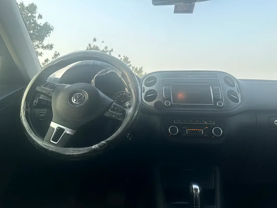 Volkswagen Tiguan 2.0 AMT (180 حصان) - 11