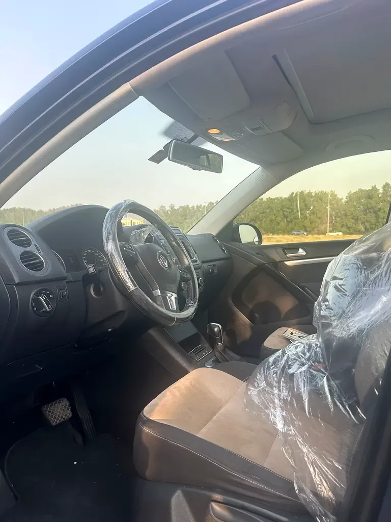 Volkswagen Tiguan 2.0 AMT (180 حصان) - 12