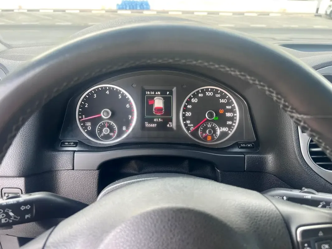 Volkswagen Tiguan 2.0 AMT (180 hp) - 5