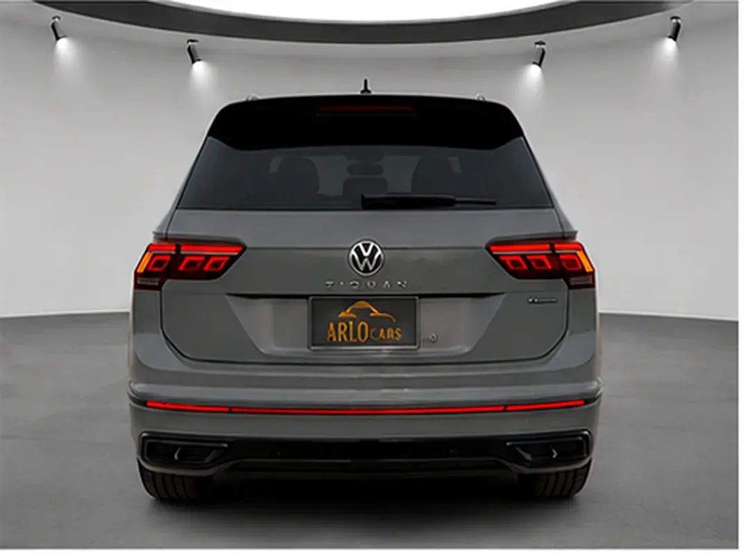 Volkswagen Tiguan 2.0 AMT (204 حصان) - 6