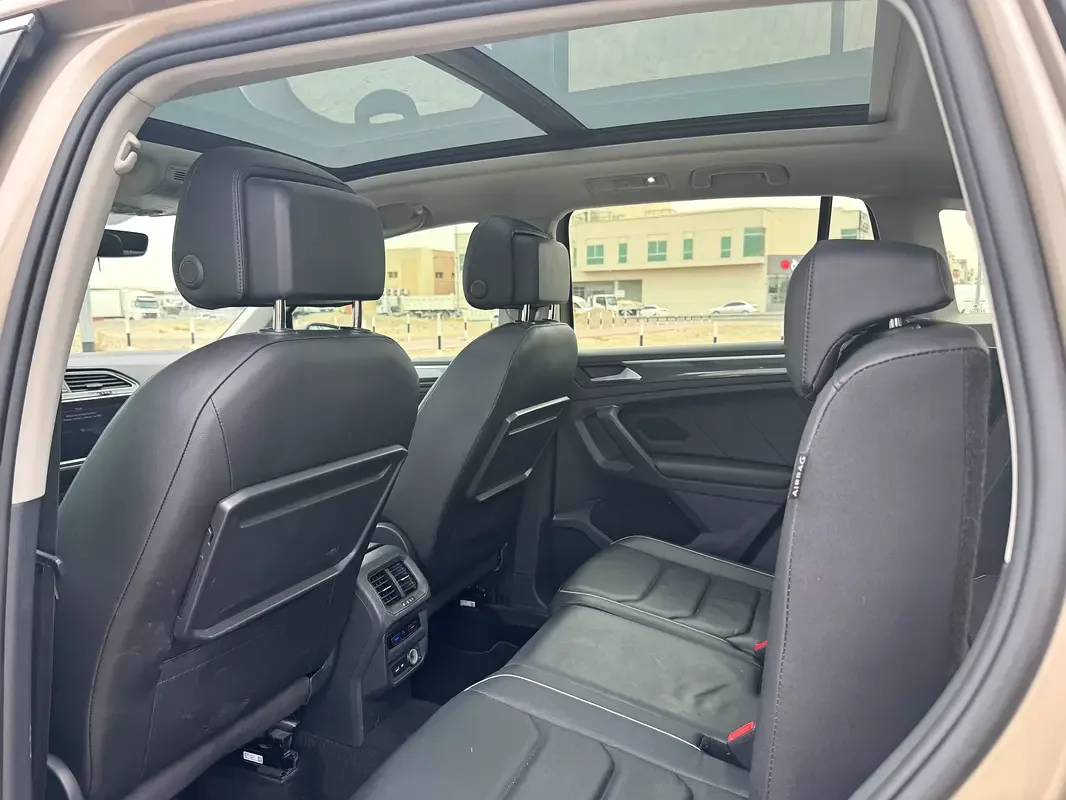 Volkswagen Tiguan 2.0 AMT AWD (180 حصان) - 9