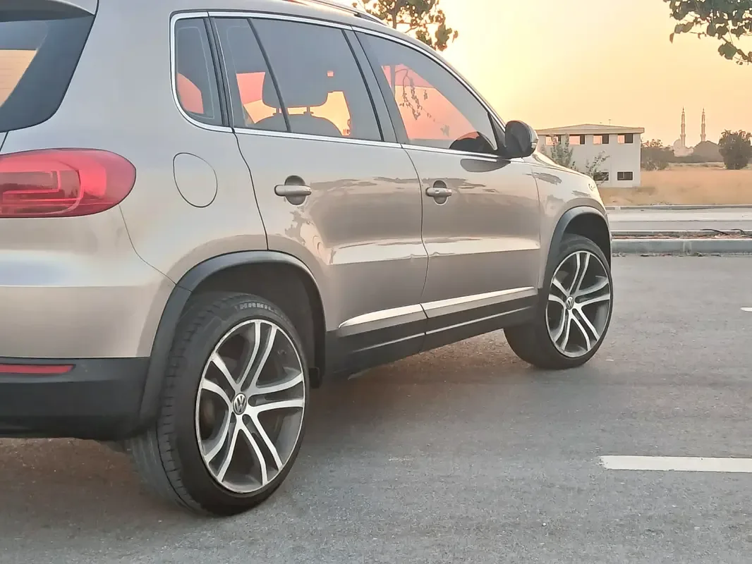 Volkswagen Tiguan 2.0 TSI 4Motion AT (170 hp) - 15