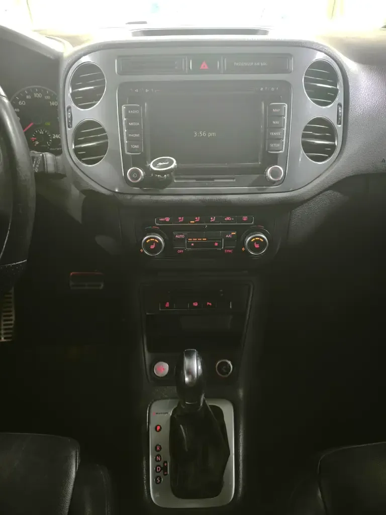Volkswagen Tiguan 2.0 TSI 4Motion AT (170 hp) - 12