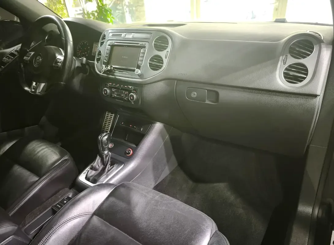 Volkswagen Tiguan 2.0 TSI 4Motion AT (170 hp) - 16