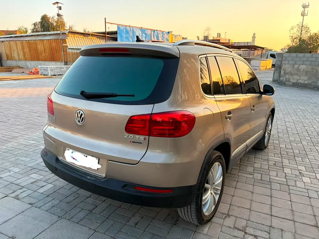 Volkswagen Tiguan 2.0 TSI 4Motion DSG (210 hp)