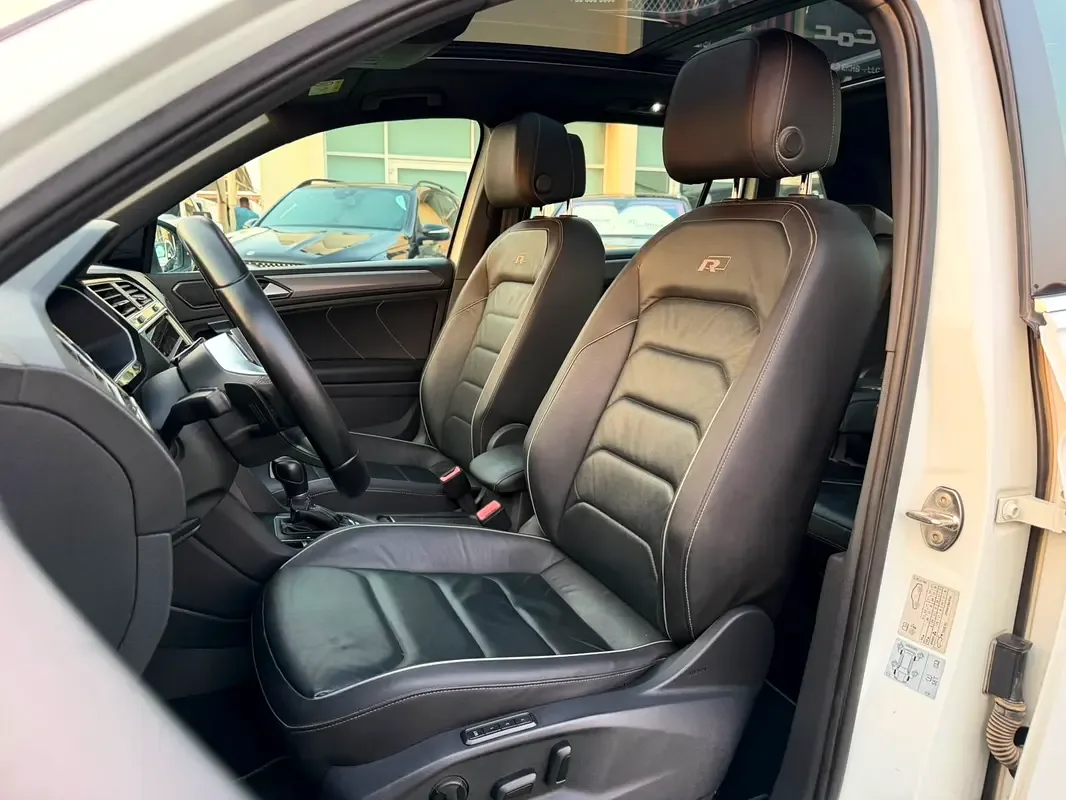 Volkswagen Tiguan 2.0 TSI 4Motion DSG (210 hp) - 10