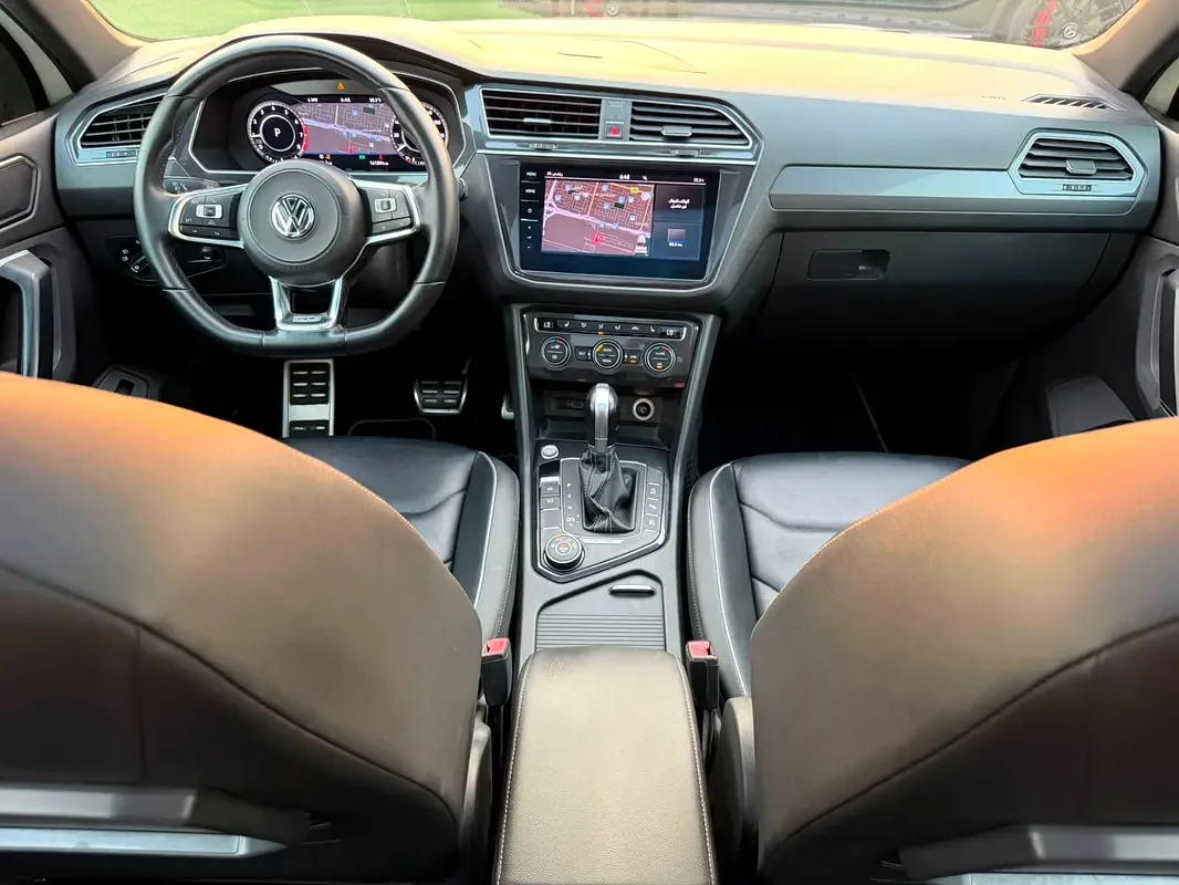 Volkswagen Tiguan 2.0 TSI 4Motion DSG (210 hp) - 12