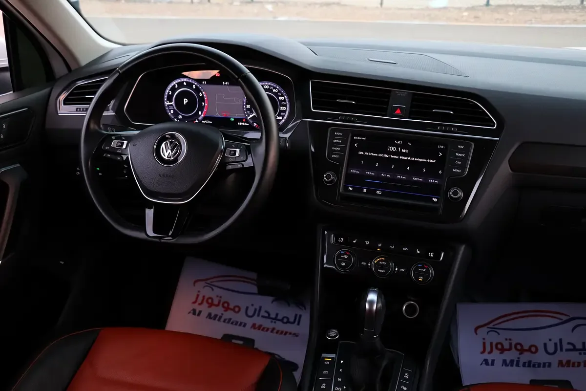 Volkswagen Tiguan 2.0 TSI 4Motion DSG (210 hp) - 14
