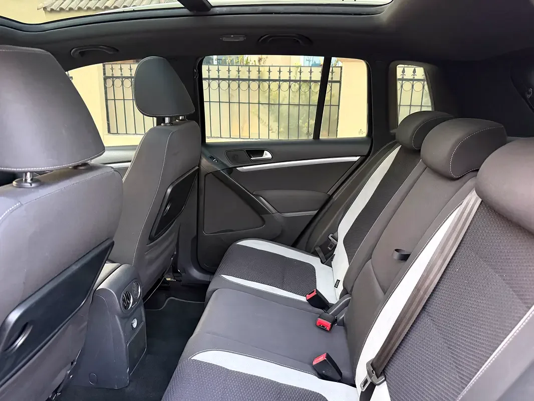 Volkswagen Tiguan 2.0 TSI 4Motion DSG (210 حصان) - 11