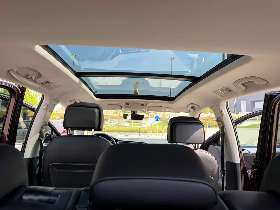 Volkswagen Tiguan 2.0 TSI 4Motion DSG (210 حصان) - 16