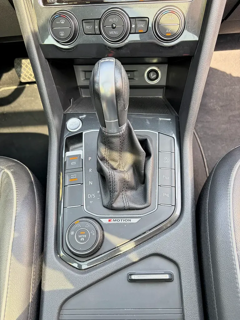 Volkswagen Tiguan 2.0 TSI DSG 4Motion (180 حصان) - 12
