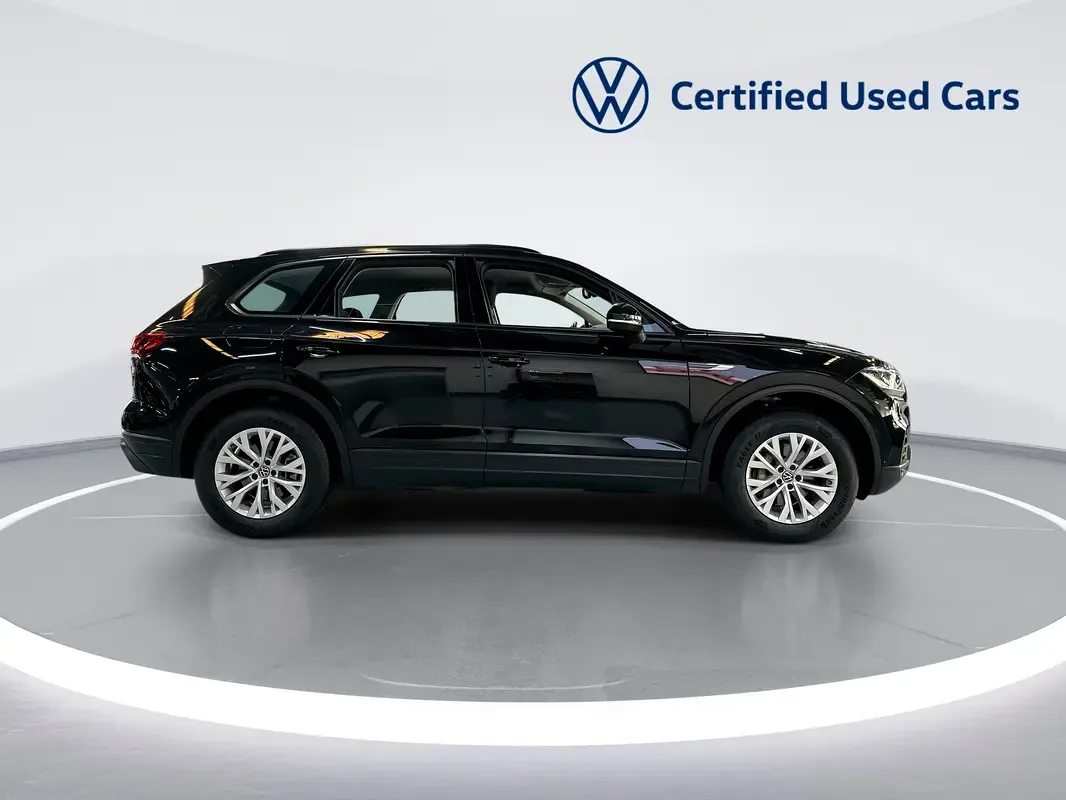 Volkswagen Touareg 2.0 AT (249 hp) - 6