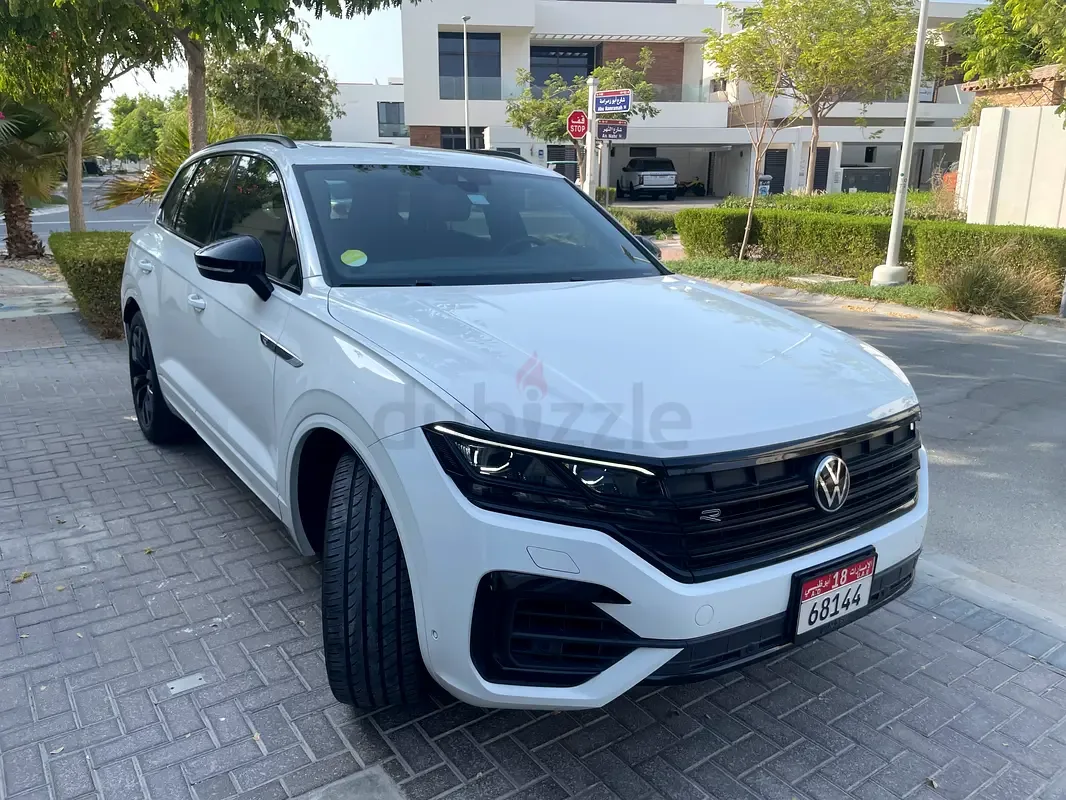 Volkswagen Touareg 3.0 AT (340 hp)