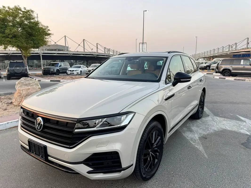 Volkswagen Touareg 3.0 AT (340 حصان) - 3