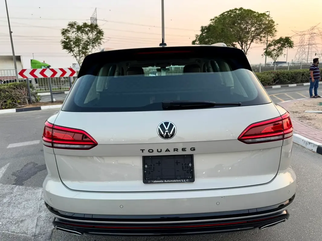 Volkswagen Touareg 3.0 AT (340 حصان) - 7