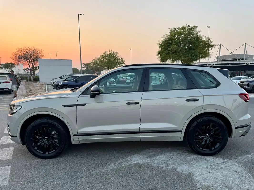Volkswagen Touareg 3.0 AT (340 حصان) - 5