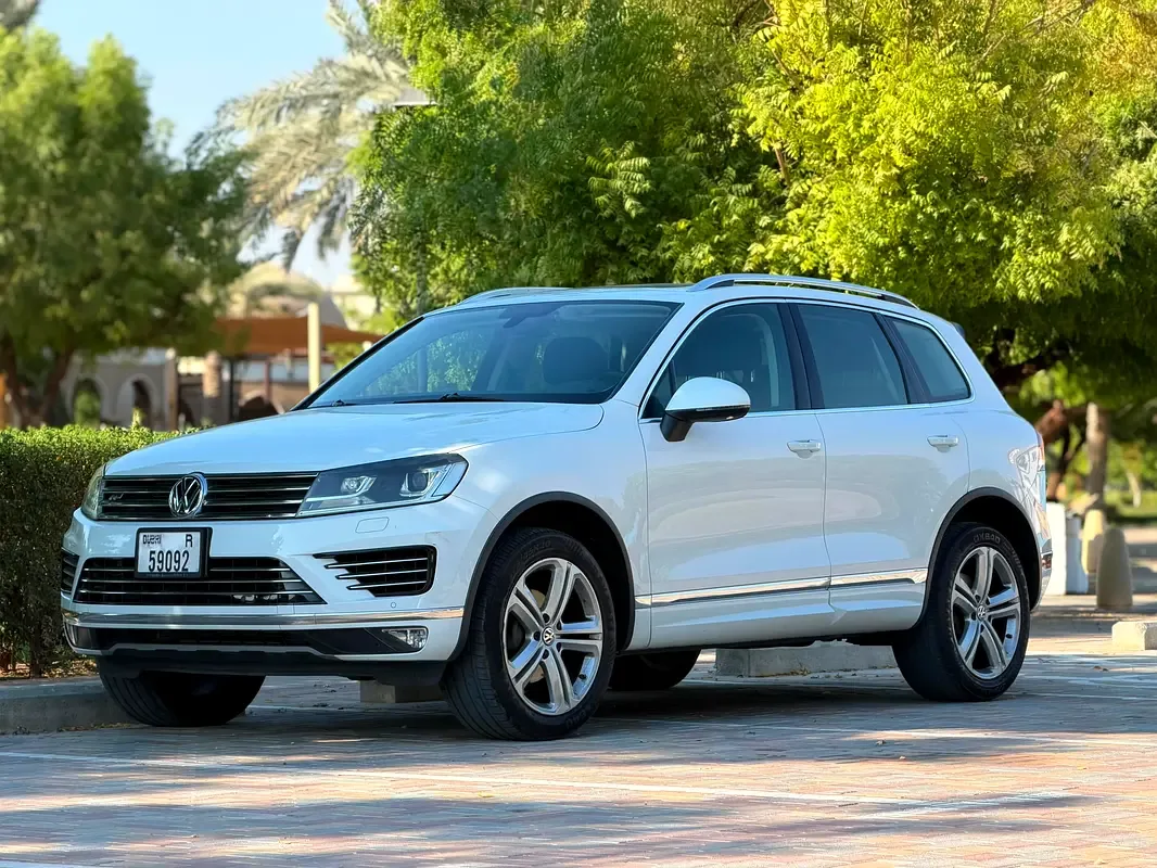 Volkswagen Touareg 3.0 AT (340 hp)