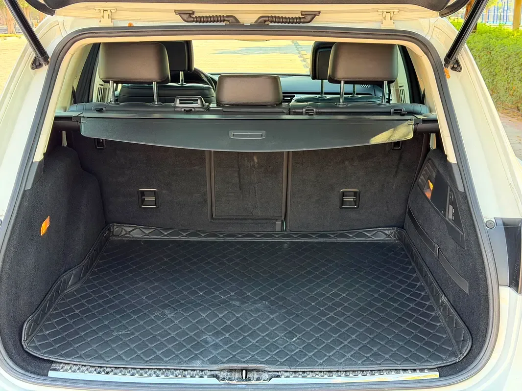 Volkswagen Touareg 3.0 AT (340 hp) - 10