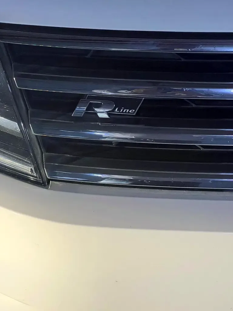Volkswagen Touareg 3.0 AT (340 hp) - 14