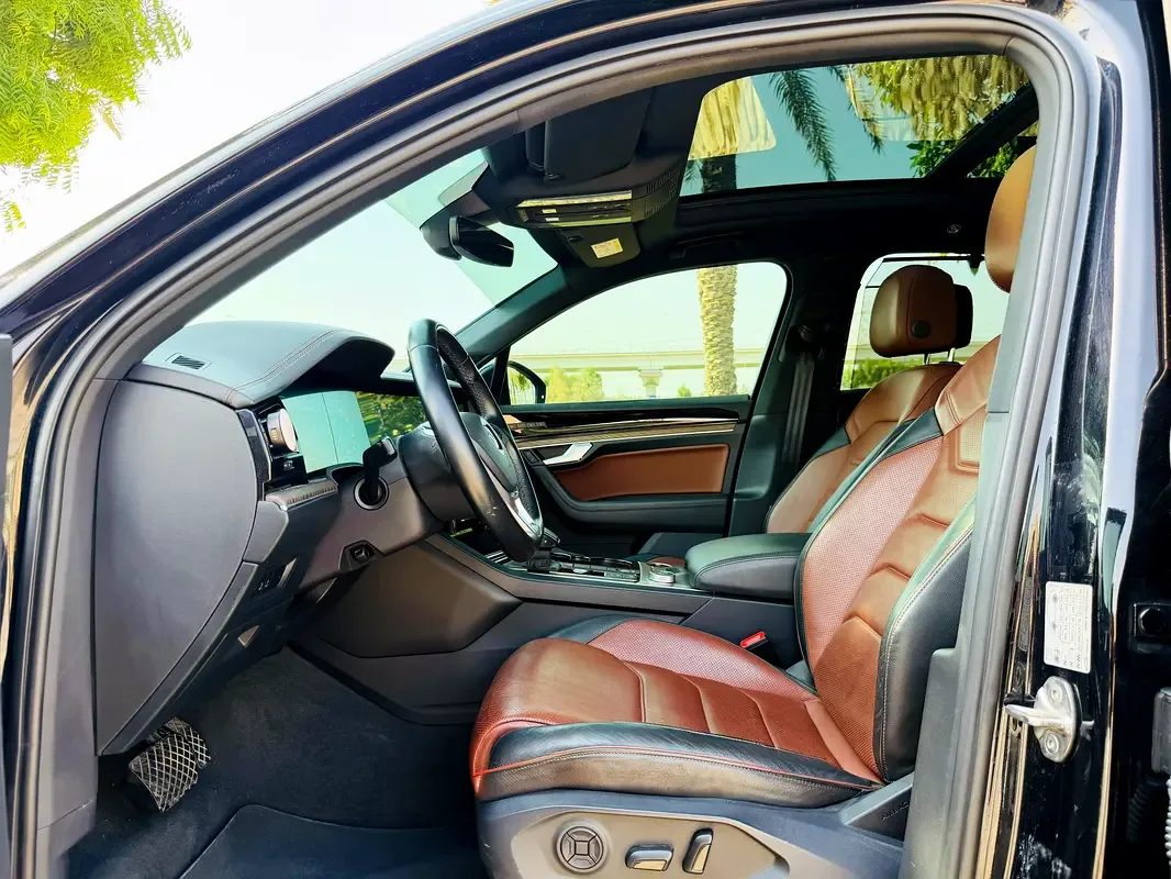 Volkswagen Touareg 3.0 AT (340 حصان) - 14