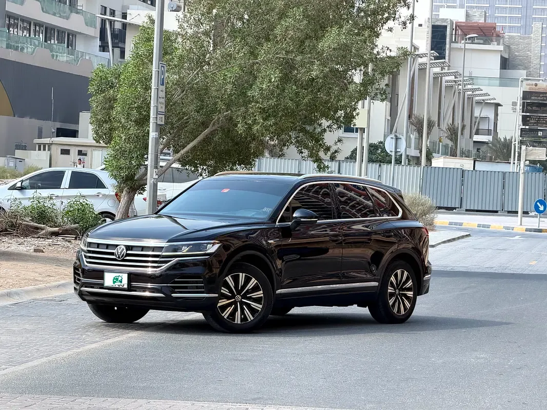 Volkswagen Touareg 3.0 AT (340 hp)