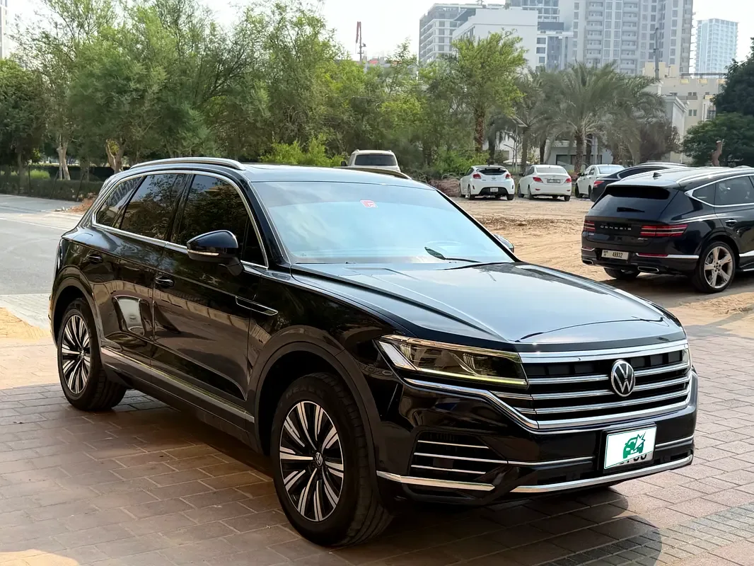 Volkswagen Touareg 3.0 AT (340 hp) - 4