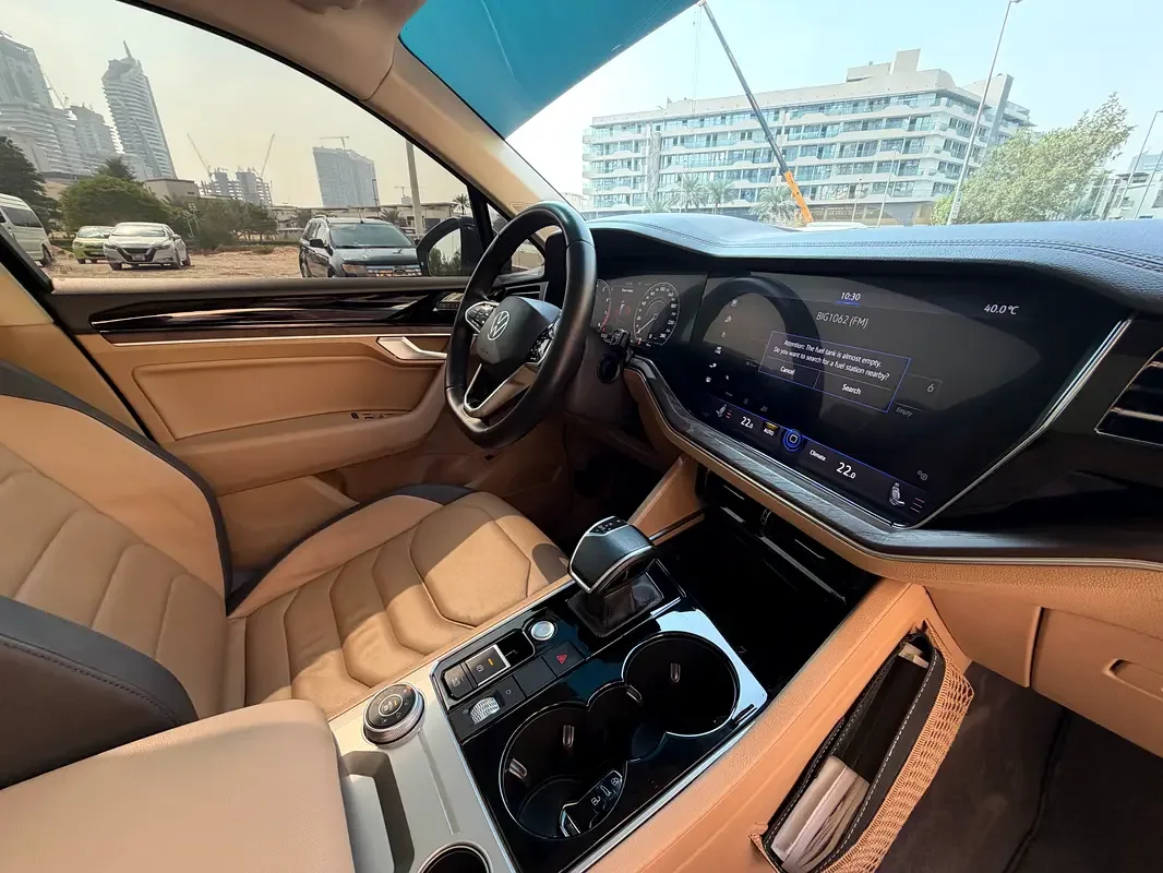 Volkswagen Touareg 3.0 AT (340 hp) - 9