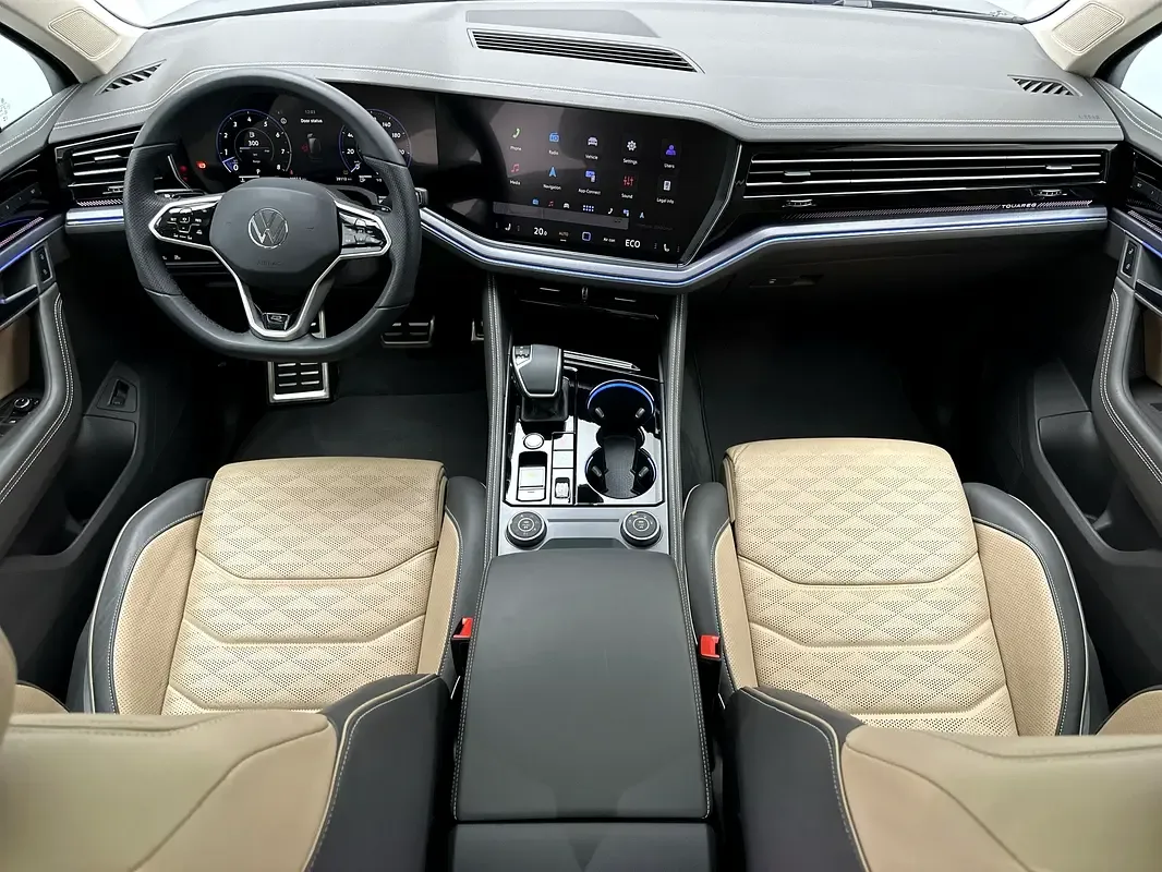 Volkswagen Touareg 3.0 AT 4WD (340 hp) - 11