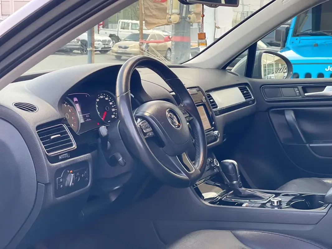Volkswagen Touareg 3.6 AT (249 hp) - 5