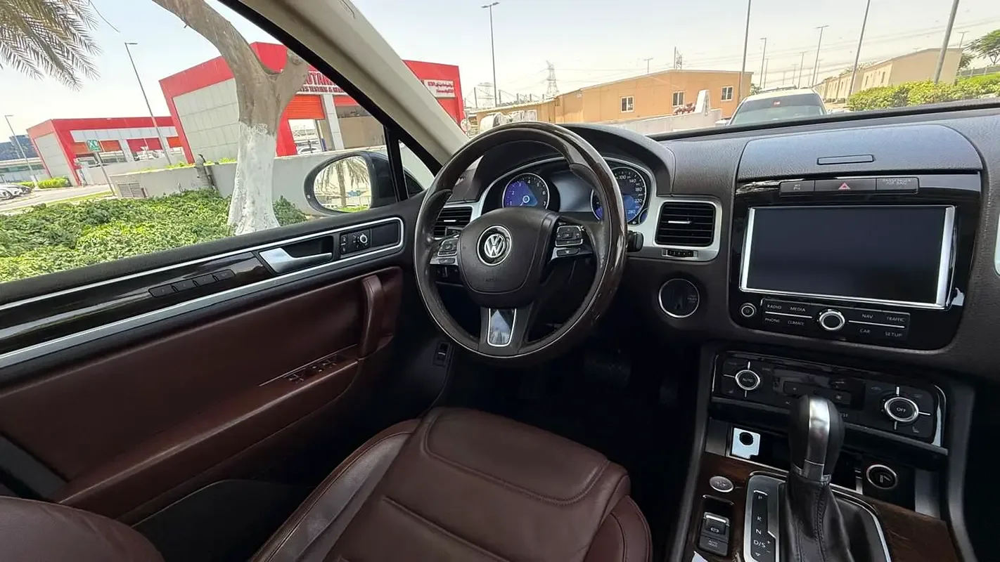 Volkswagen Touareg 3.6 AT (249 hp) - 14