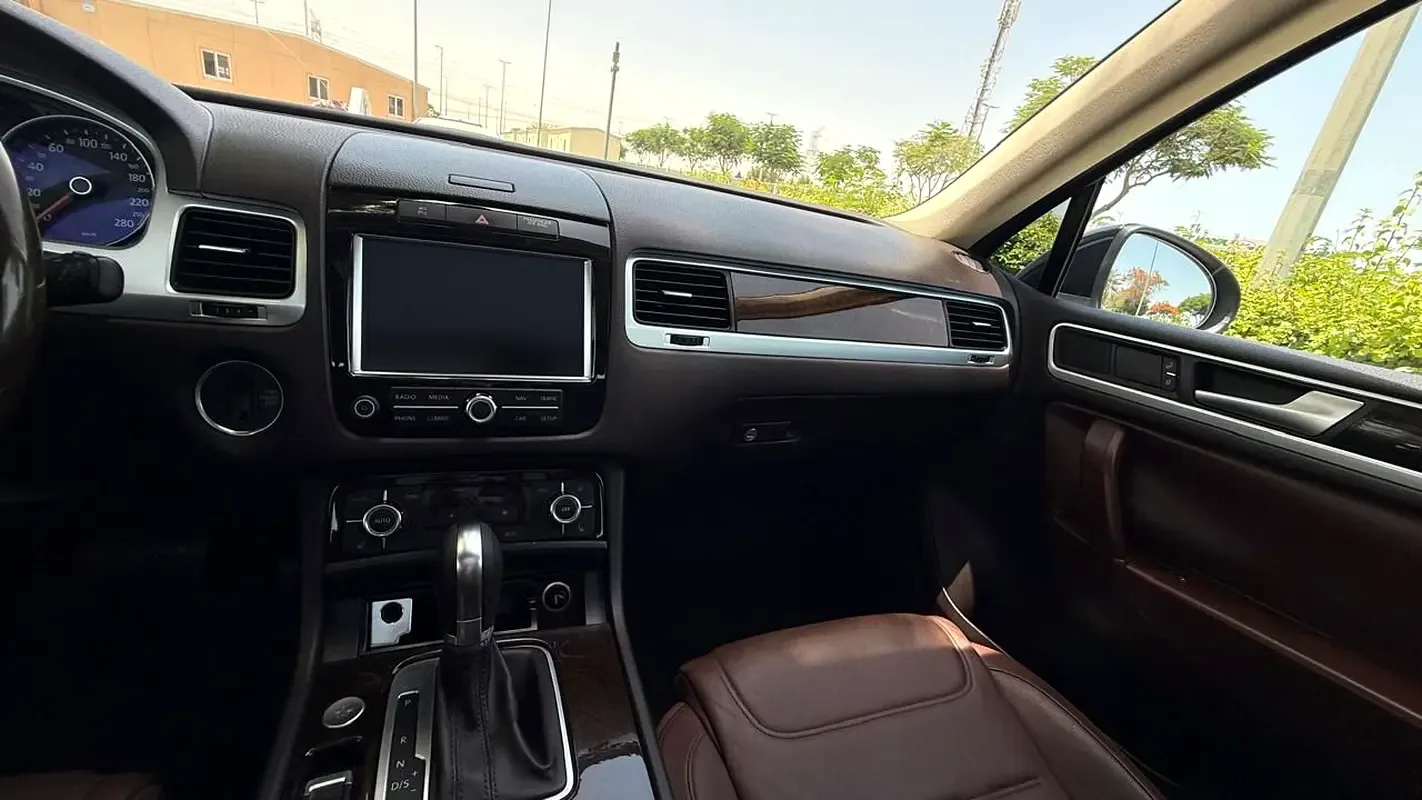 Volkswagen Touareg 3.6 AT (249 hp) - 16