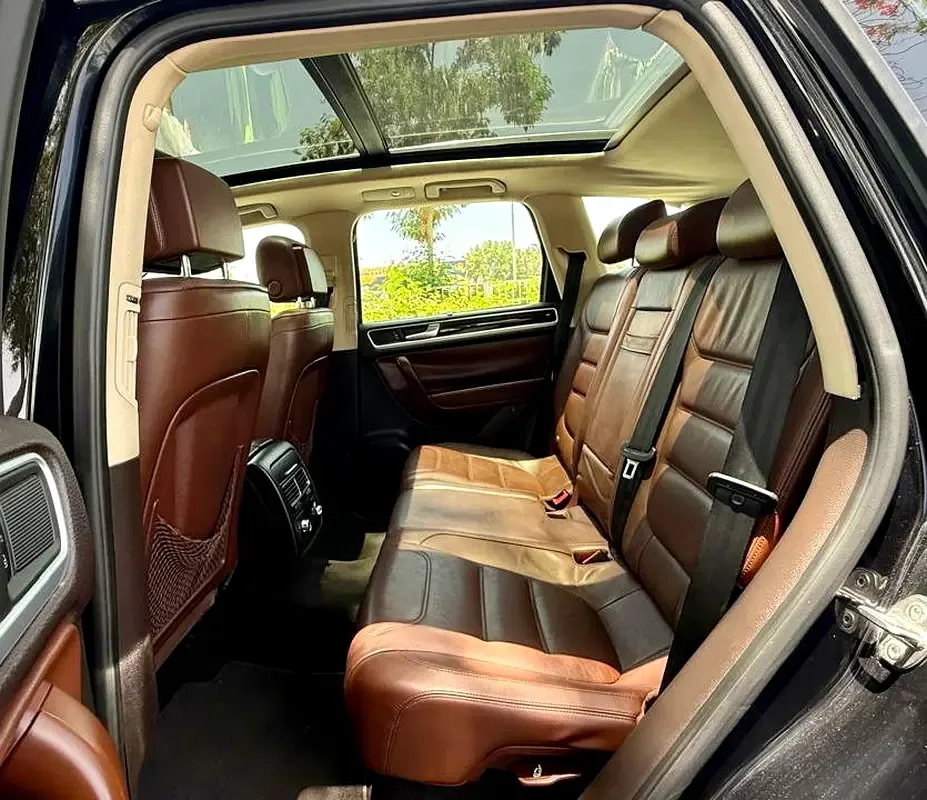 Volkswagen Touareg 3.6 AT (249 hp) - 18
