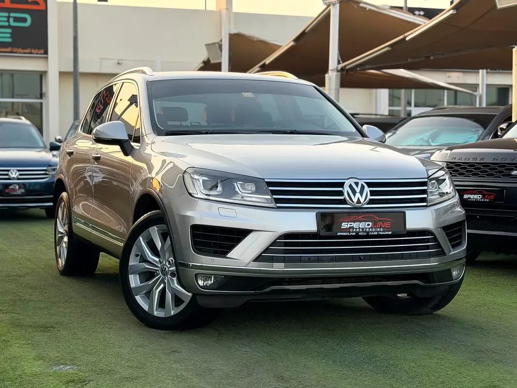 Volkswagen Touareg 3.6 AT (280 حصان) - 2