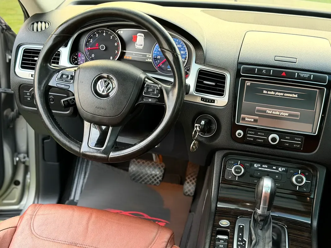 Volkswagen Touareg 3.6 AT (280 حصان) - 13