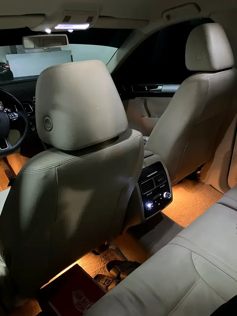 Volkswagen Touareg 3.6 AT (280 حصان) - 8