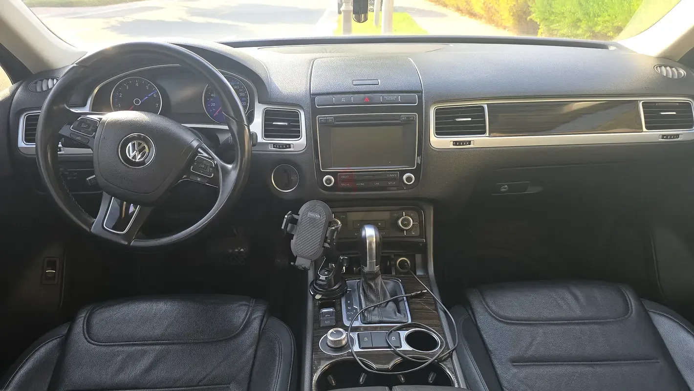 Volkswagen Touareg 3.6 AT (280 hp) - 8