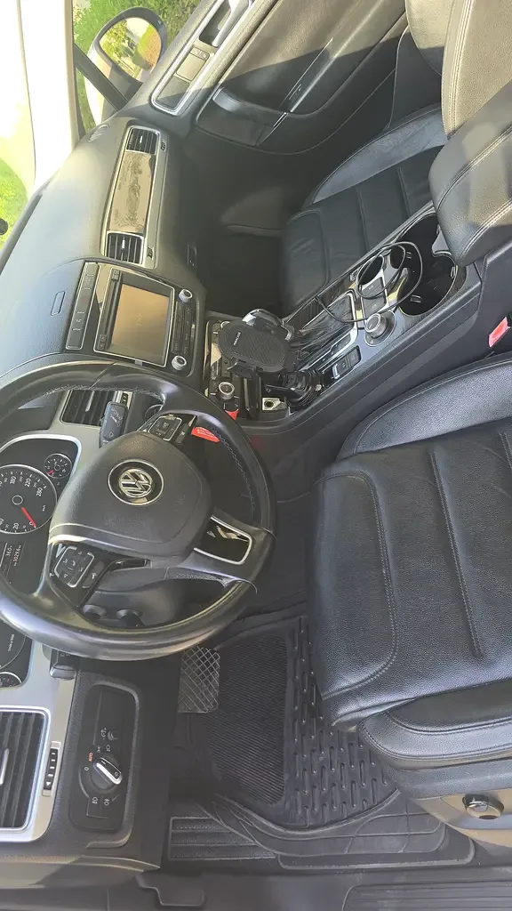 Volkswagen Touareg 3.6 AT (280 hp) - 9