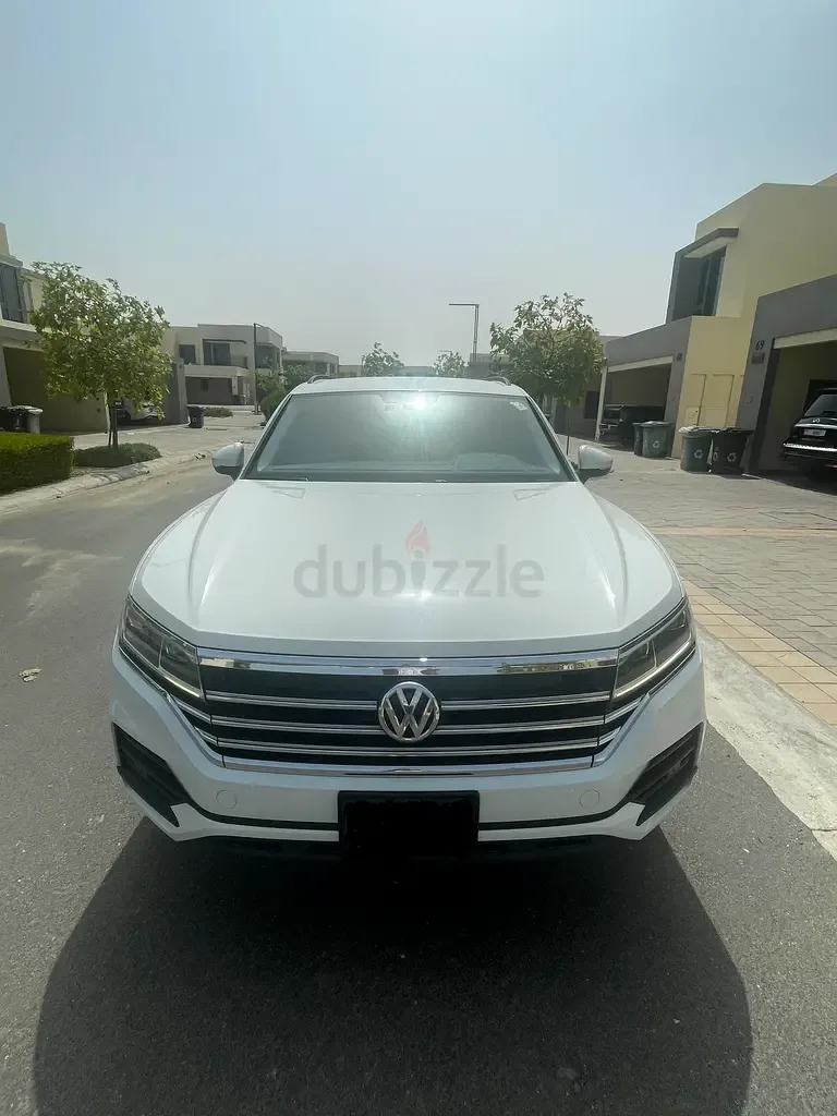Volkswagen Touareg 3.6 AT (280 حصان) - 3