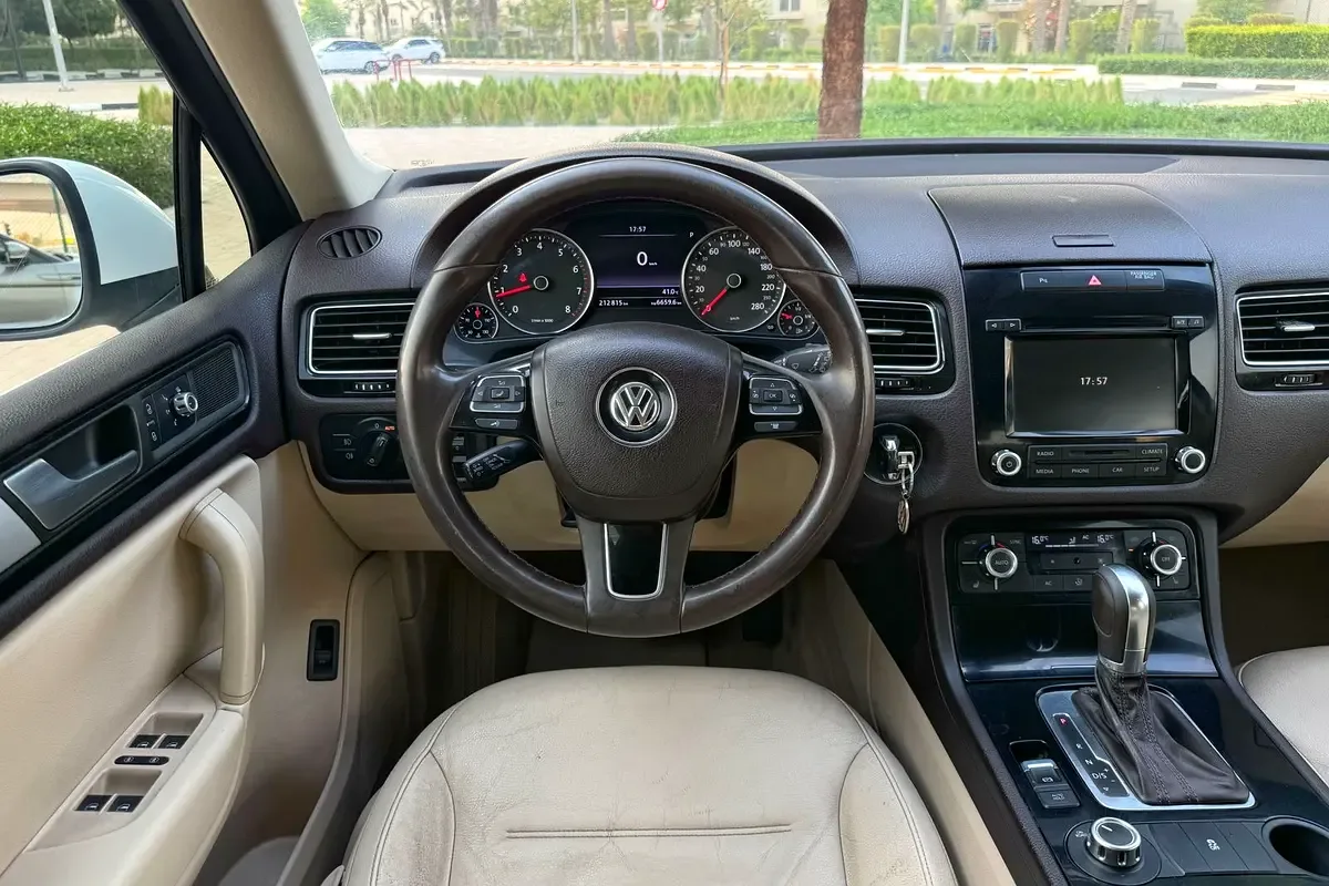 Volkswagen Touareg 3.6 AT (280 hp) - 10