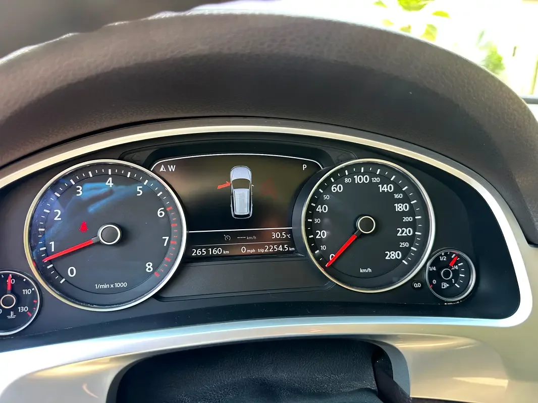 Volkswagen Touareg 3.6 AT (280 حصان) - 7