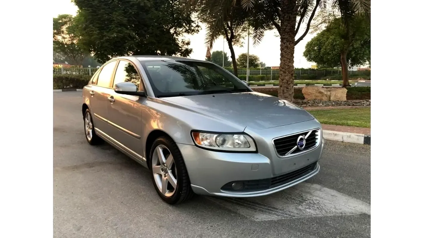 Volvo S40 2.0 AMT (145 hp) - 2