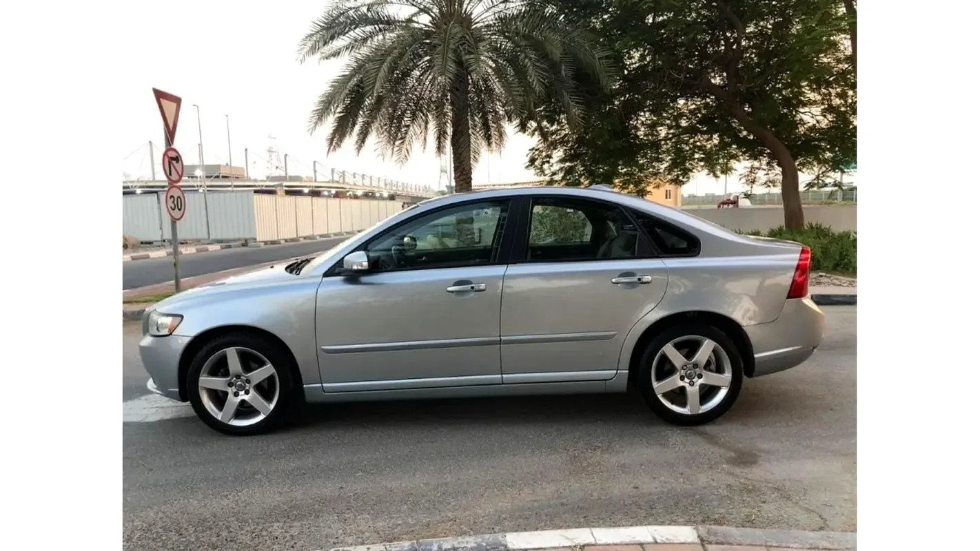 Volvo S40 2.0 AMT (145 hp) - 5